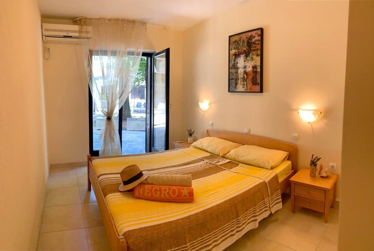 Villa Monte Boutique Apartments In Herceg Novi Eksteriør billede